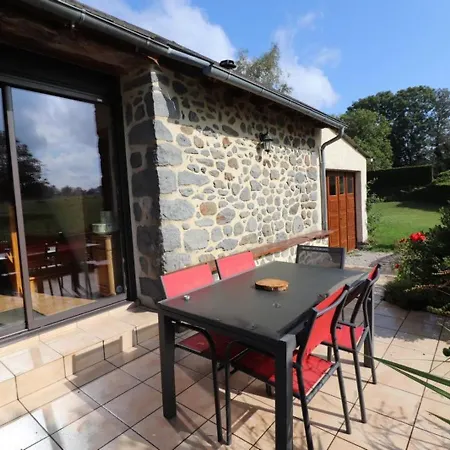 Au Calme Avec Terrasse, Jardin, Cheminee, Proche De Salers Et Piste De - Fr-1-742-41 בית נופש Anglards-de-Salers
